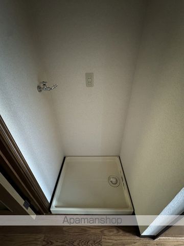エステートベネフィット桑原の内装写真