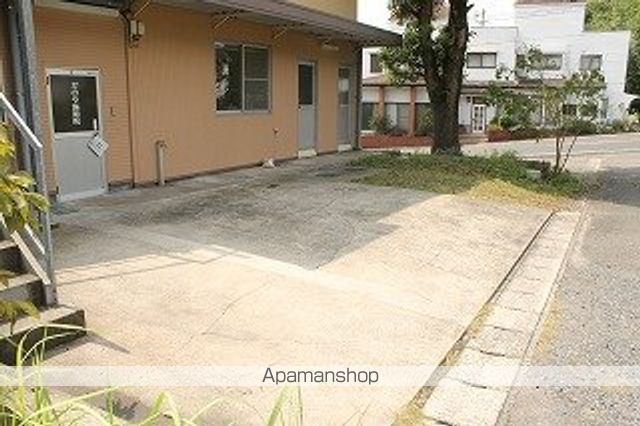フェヴァリー川東のその他写真