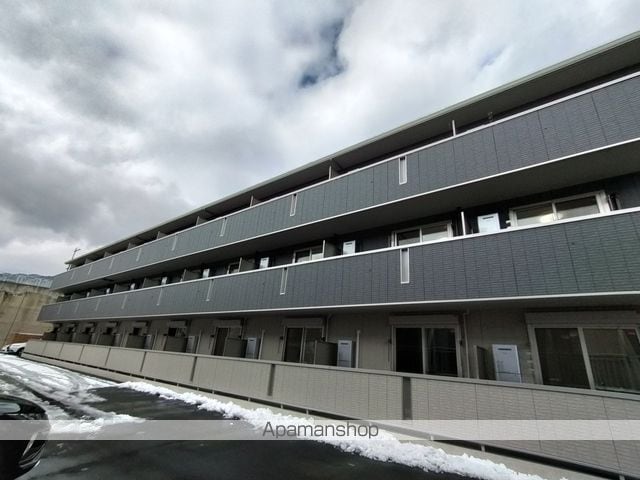 リヴェール中御所 Cの外観写真