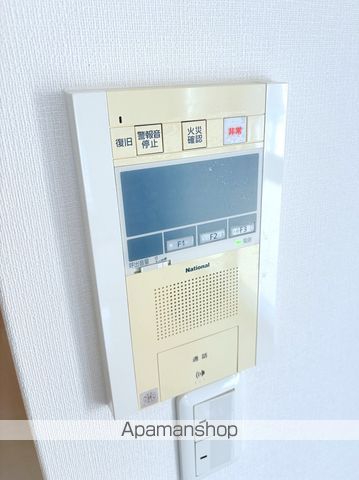 クレイドル西田辺の内装写真