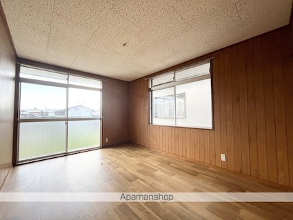 彦根市池州戸建[5LDK/111.86m2]の内装4
