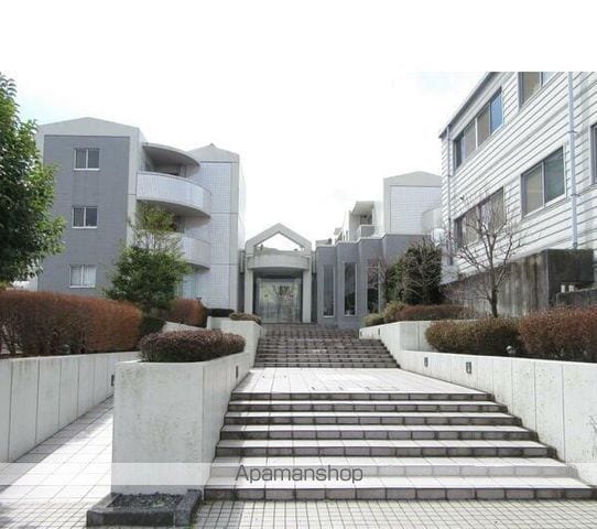 ヒルクレストアツギ