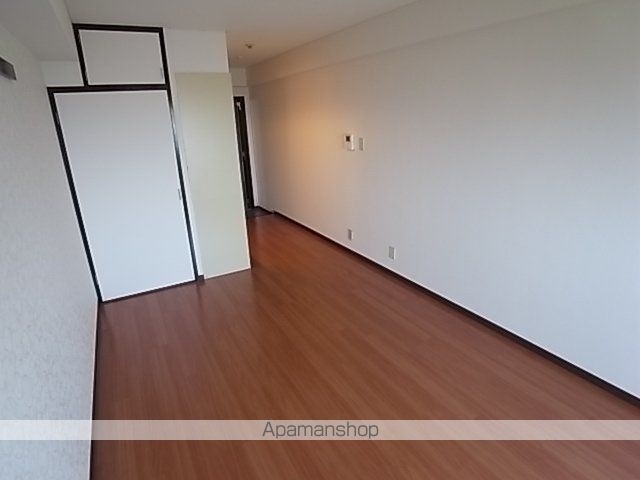 神殿マンション3号棟の内装写真