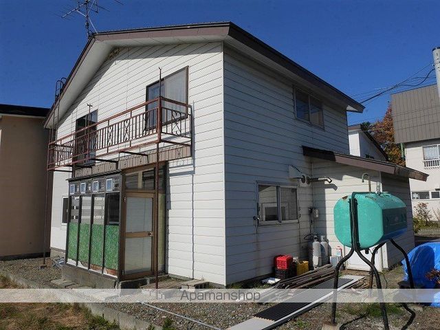 室蘭本線 栗沢駅 徒歩11分 2階建 築58年の外観写真