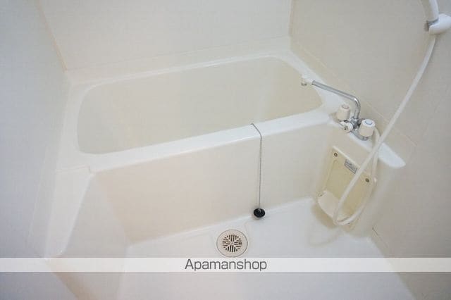 グリム覚王山の内装写真