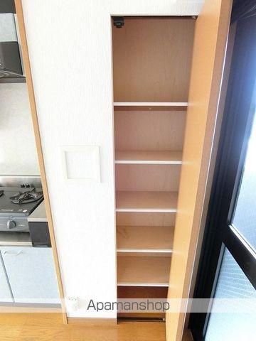 ヴィラ・ヴィンテージ唐原の内装写真