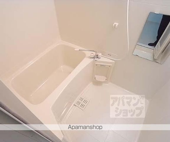 ヴァンヴェルデ西京極の内装写真