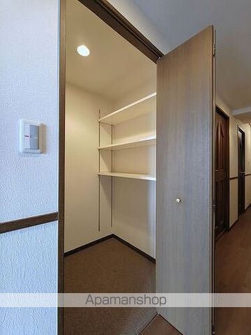 ライオンズガーデン南鏡島の内装写真