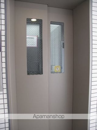 東京都新宿区山吹町[1K/23.76m2]の共用部2