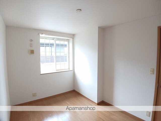 グリシーヌ・パレII A棟の内装写真