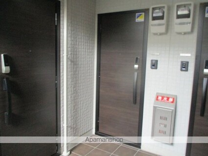 ＤーＲＯＯＭ都賀２丁目ＩＩーＢ棟[2LDK/53.52m2]の玄関