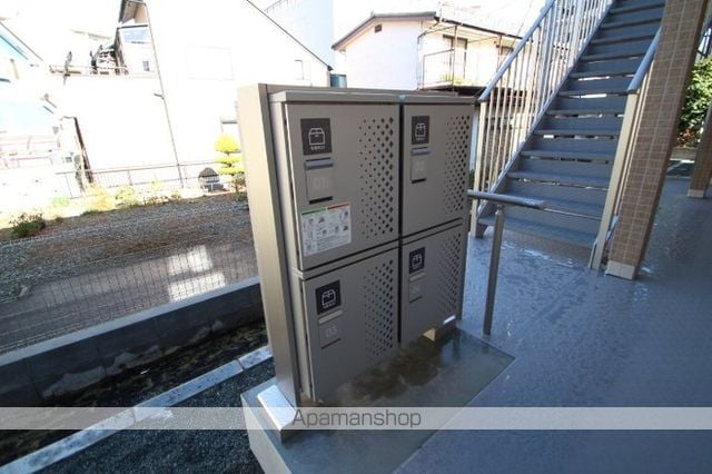 クレールコート井土ヶ谷の外観写真