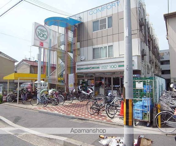 シャーメゾン深草の周辺写真