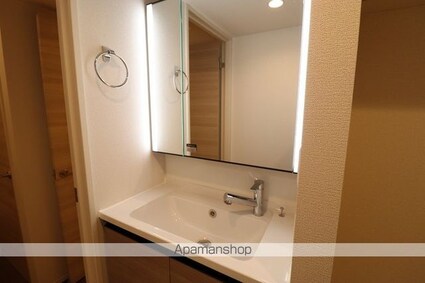 ＤーＲＯＯＭ新宿ＩーＡ[2LDK/53.93m2]の洗面所