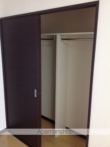 レオネクスト安岡寺の内装写真