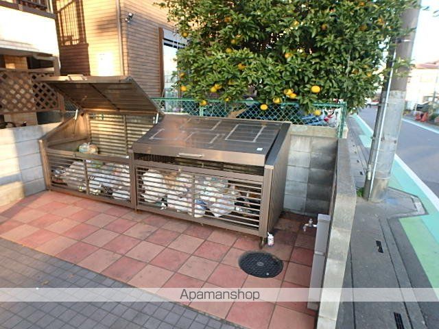 ヨウコースクウェア日進の外観写真