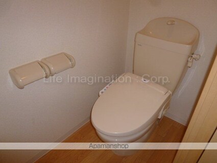 プレッソリーバ[1R/29.7m2]のトイレ