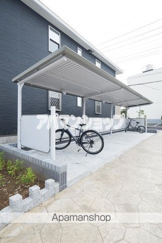 エテルノ IIIの玄関写真