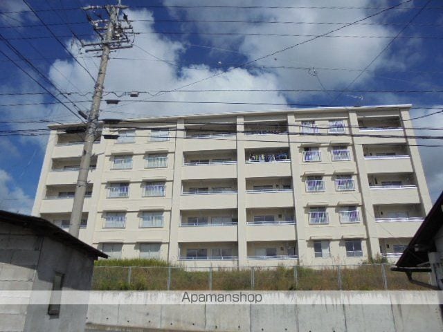 ヒルトップ長野 4号棟の外観写真