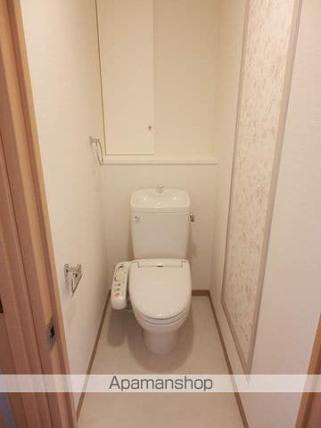 カルシア小戸B棟の内装写真