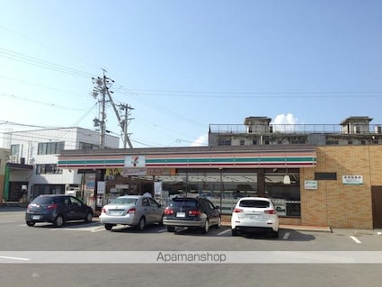 フレグランス六本木[2DK/36.72m2]の周辺2