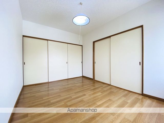 フラワーハイツの内装写真