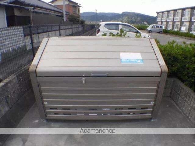 香川県高松市飯田町[1K/26.08m2]の共用部2