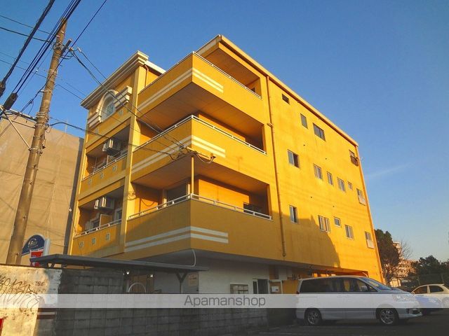エリーナ新屋敷の外観写真