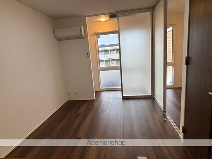 キキョウＫ．ＴツバキＫ．Ｔ　キキョウＫ．Ｔ[1LDK/42.14m2]のリビング・居間