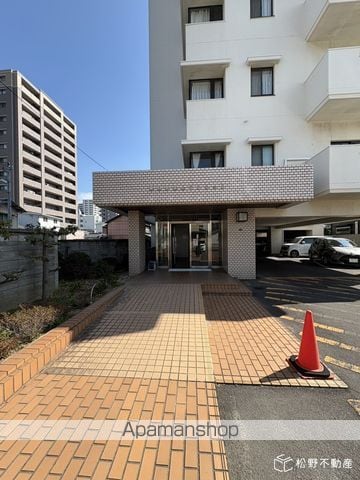 青葉台マンションの外観写真