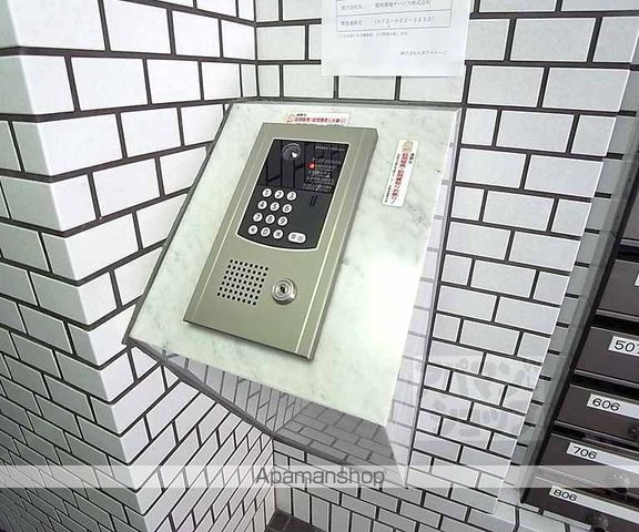 ライオンズマンション京都三条第2の外観写真
