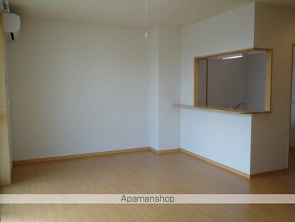 岐阜県岐阜市鷺山[1LDK/49.5m2]のリビング・居間