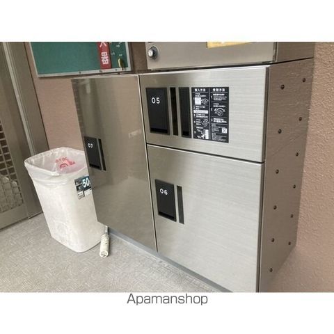 タウンライフ星ヶ丘の玄関写真