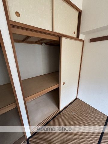 アウラ10の内装写真