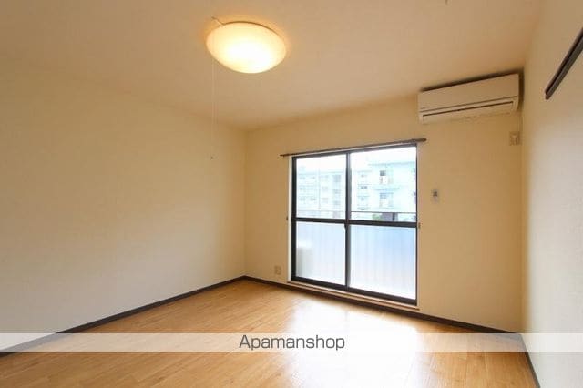 Sコート西宝町A棟の内装写真