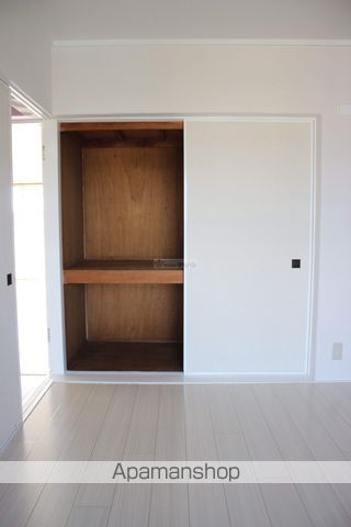 新涯マンションBの内装写真