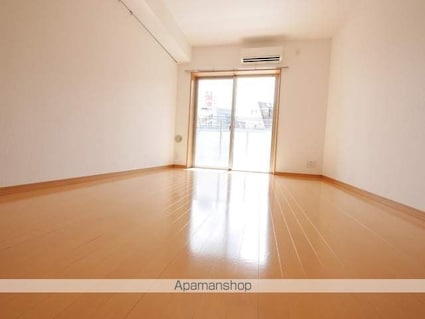 東京都杉並区高円寺南５丁目[1K/27.06m2]のリビング・居間