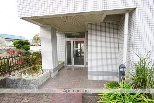 アビタ細川総持寺の玄関写真