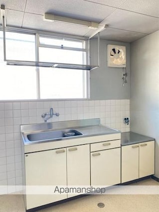 ラ・トゥール屋島百石[3DK/52.92m2]のキッチン