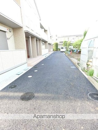 ＬＵＭＩＵＳ[2LDK/52.92m2]のエントランス1