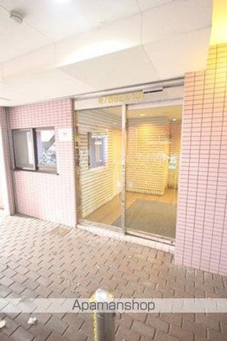 INOVE札幌南7条の玄関写真