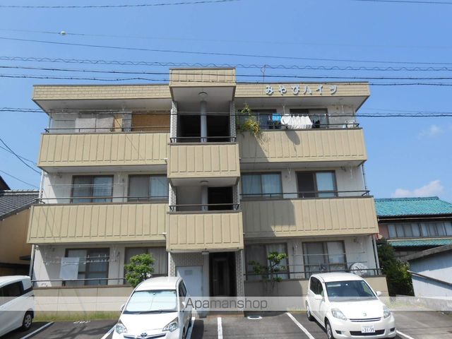 みやびハイツの外観写真