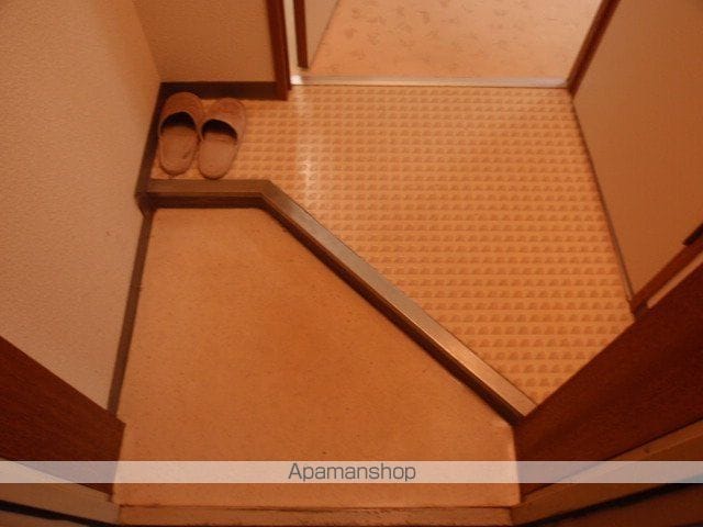 ローヤルハイツ本通3Nの内装写真