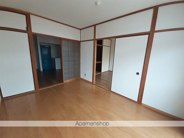 ニューハイツ茂手木の内装写真