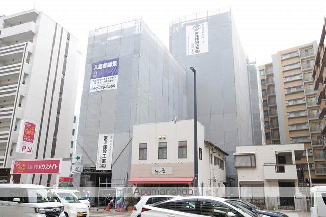 HANAYUKI箱崎駅前の外観写真