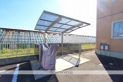 ブランシェーＭ[2LDK/58.54m2]の共用部3