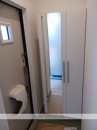 ＯＰＥＲＡ[1R/27.94m2]の玄関