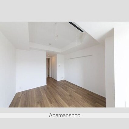 プラウドフラット根津谷中[1K/25.21m2]のリビング・居間2