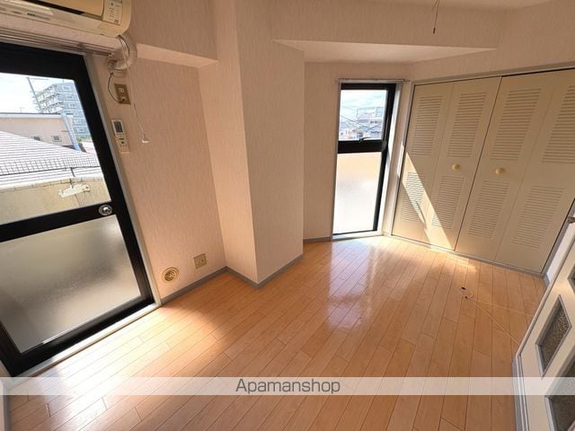 グランブール鳥居本の内装写真