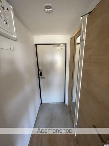 CARRERA行啓通の内装写真